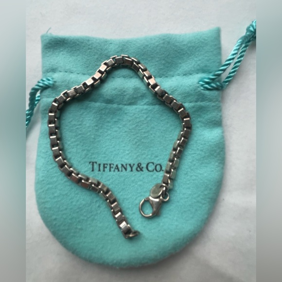 Tiffany & Co. Venetian Link Silver Bracelet - Picture 1 of 7